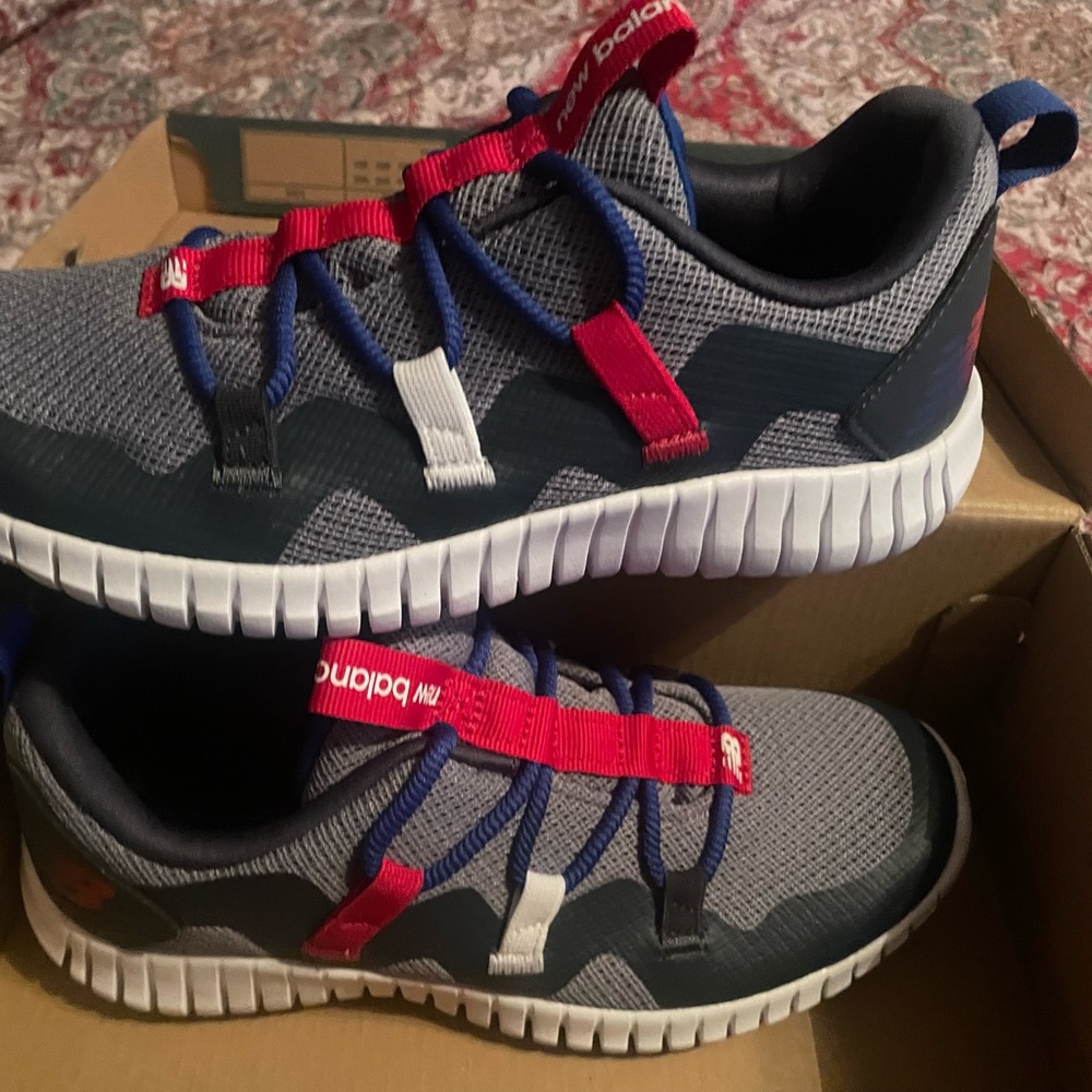 New Balance shoes-Youth size 3 (Boys or Girls); New With Original Box